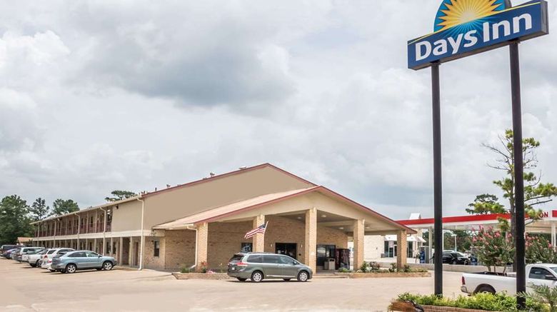 Days Inn Bastrop Exterior. Images powered by <a href="https://iceportal.shijigroup.com" target="_blank" rel="noopener">Ice Portal</a>.