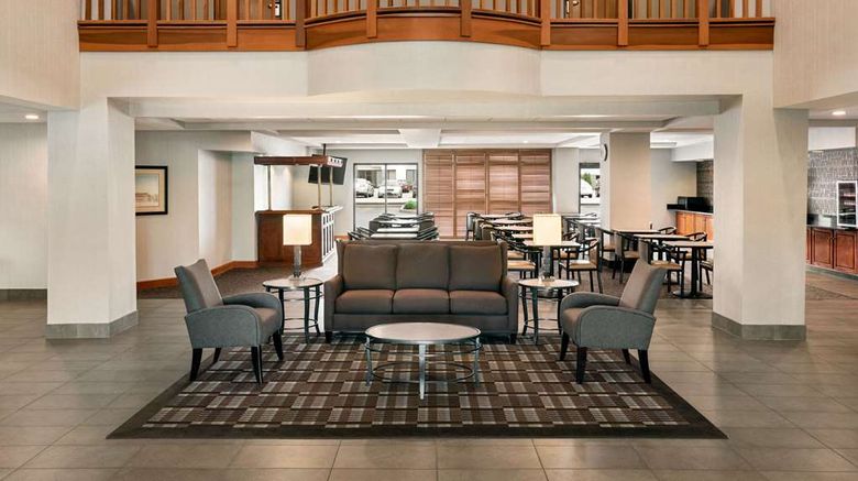<b>Wingate by Wyndham Cincinnati / Blue Ash Lobby</b>. Images powered by <a href="https://iceportal.shijigroup.com/" title="IcePortal" target="_blank">IcePortal</a>.