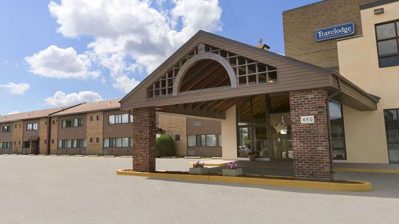 <b>Travelodge Thunder Bay ON Exterior</b>. Images powered by <a href="https://iceportal.shijigroup.com/" title="IcePortal" target="_blank">IcePortal</a>.