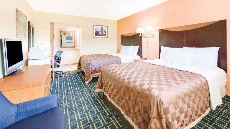 <b>Travelodge Ruidoso Room</b>. Images powered by <a href="https://iceportal.shijigroup.com/" title="IcePortal" target="_blank">IcePortal</a>.