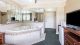 <b>Howard Johnson Hartford South Rocky Hill Room</b>. Images powered by <a href="https://iceportal.shijigroup.com/" title="IcePortal" target="_blank">IcePortal</a>.