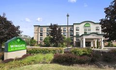 Wingate Schaumburg / Convention Center