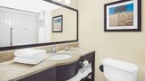 <b>Wingate by Wyndham Green Bay/Airport Room</b>. Images powered by <a href="https://iceportal.shijigroup.com/" title="IcePortal" target="_blank">IcePortal</a>.