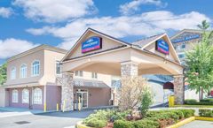 SUPER 8 BY WYNDHAM NORTH BERGEN NJ/NYC AREA $102 ($̶1̶2̶5̶