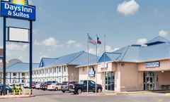 Embassy Suites Laredo, Texas Hotel