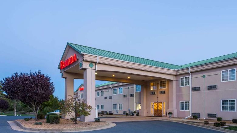Ramada Strasburg Exterior. Images powered by <a href="https://iceportal.shijigroup.com" target="_blank" rel="noopener">Ice Portal</a>.