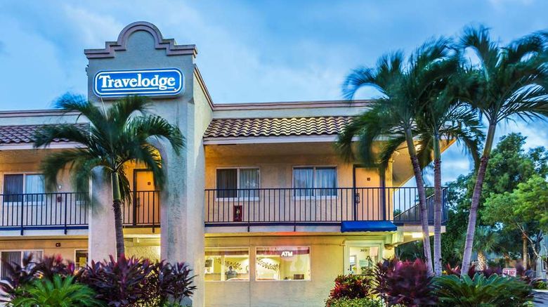 Travelodge by Wyndham Riviera Beach/West Exterior. Images powered by <a href="http://web.iceportal.com" target="_blank" rel="noopener">Ice Portal</a>.
