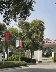 Ramada Plaza JHV