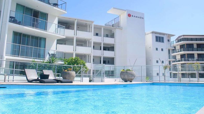 <b>Ramada Hotel & Suites Ballina Pool</b>. Images powered by <a href="https://iceportal.shijigroup.com/" title="IcePortal" target="_blank">IcePortal</a>.