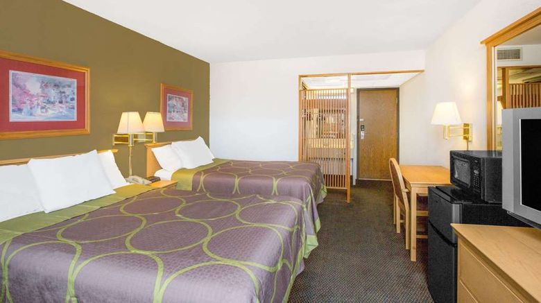 <b>Super 8 Blytheville Room</b>. Images powered by <a href="https://iceportal.shijigroup.com/" title="IcePortal" target="_blank">IcePortal</a>.