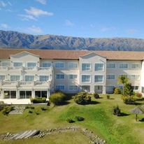 Howard Johnson Resort Villa de Merlo