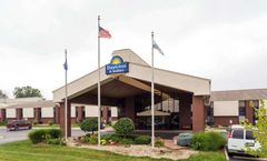 Days Inn & Suites Northwest Indianapolis