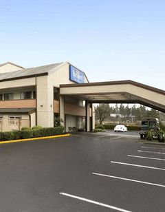 Baymont Inn & Suites Seattle/Kirkland WA