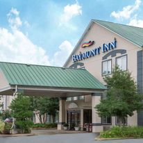 Baymont Inn & Suites Jonesboro