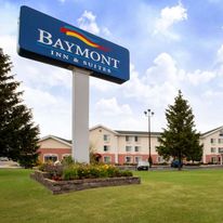 Baymont Inn & Suites Mackinaw City