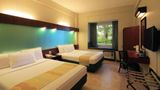 Microtel Inn & Suites by Wyndham Tarlac Room