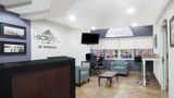 Microtel Inn & Suites Bowling Green Lobby