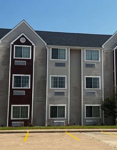 Microtel Inn & Suites by Wyndham Houston