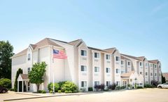 Microtel Inn & Suites