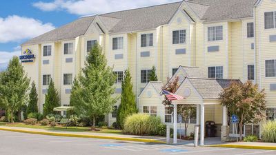 Microtel Inn/Suites by Wyndham Beckley E