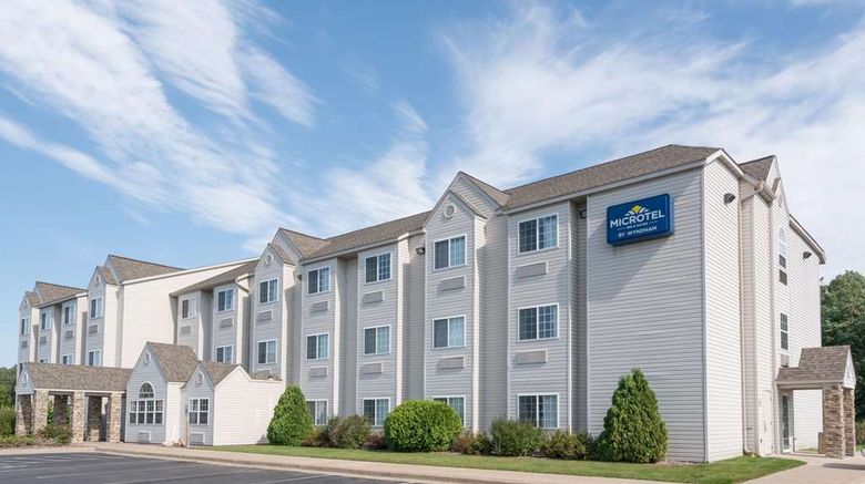 <b>Microtel Inn/Suites by Wyndham Rice Lake Exterior</b>. Images powered by <a href="https://iceportal.shijigroup.com/" title="IcePortal" target="_blank">IcePortal</a>.