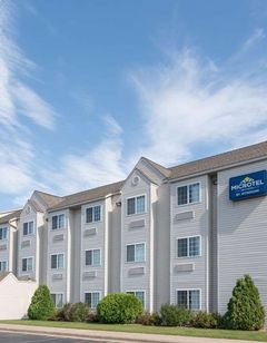Microtel Inn/Suites by Wyndham Rice Lake
