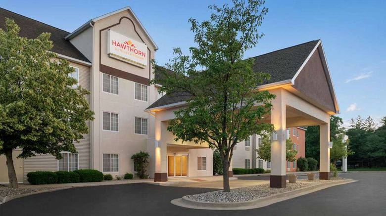 <b>Hawthorn Suites by Wyndham Decatur Exterior</b>. Images powered by <a href="https://iceportal.shijigroup.com/" title="IcePortal" target="_blank">IcePortal</a>.