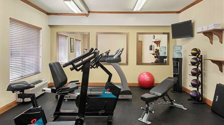 <b>Hawthorn Suites by Wyndham Decatur Health</b>. Images powered by <a href="https://iceportal.shijigroup.com/" title="IcePortal" target="_blank">IcePortal</a>.