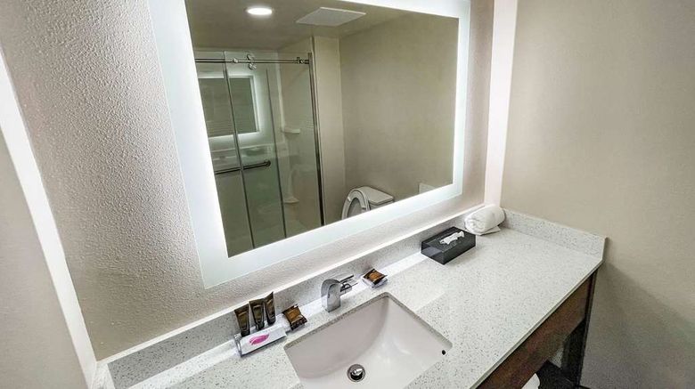 <b>Wingate by Wyndham Panama City Area Room</b>. Images powered by <a href="https://iceportal.shijigroup.com/" title="IcePortal" target="_blank">IcePortal</a>.