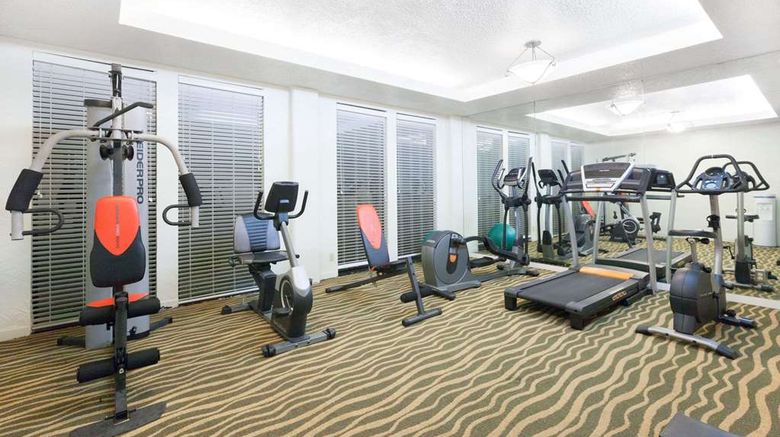 <b>Hawthorn Suites by Wyndham Richardson Health</b>. Images powered by <a href="https://iceportal.shijigroup.com/" title="IcePortal" target="_blank">IcePortal</a>.