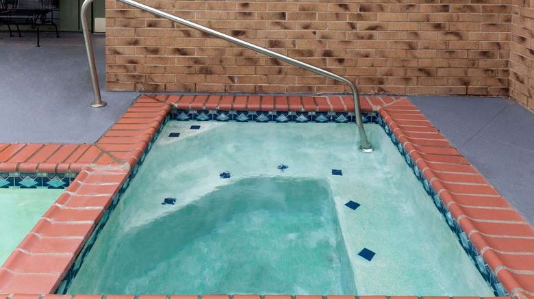 <b>Hawthorn Suites by Wyndham Richardson Pool</b>. Images powered by <a href="https://iceportal.shijigroup.com/" title="IcePortal" target="_blank">IcePortal</a>.