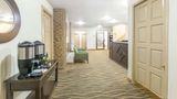 <b>Hawthorn Suites by Wyndham Richardson Lobby</b>. Images powered by <a href="https://iceportal.shijigroup.com/" title="IcePortal" target="_blank">IcePortal</a>.