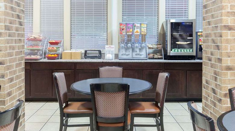 <b>Hawthorn Suites by Wyndham Richardson Other</b>. Images powered by <a href="https://iceportal.shijigroup.com/" title="IcePortal" target="_blank">IcePortal</a>.