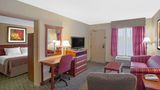 Baymont Inn & Suites/Camp Lejeune Suite