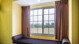 Microtel Inn & Suites by Wyndham Opelika Room