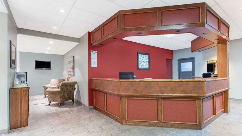 <b>Ramada Williams Lake Lobby</b>. Images powered by <a href="https://iceportal.shijigroup.com/" title="IcePortal" target="_blank">IcePortal</a>.