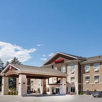 Ramada Creston Hotel