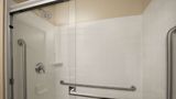 Days Inn & Suites Winnipeg Airport Room