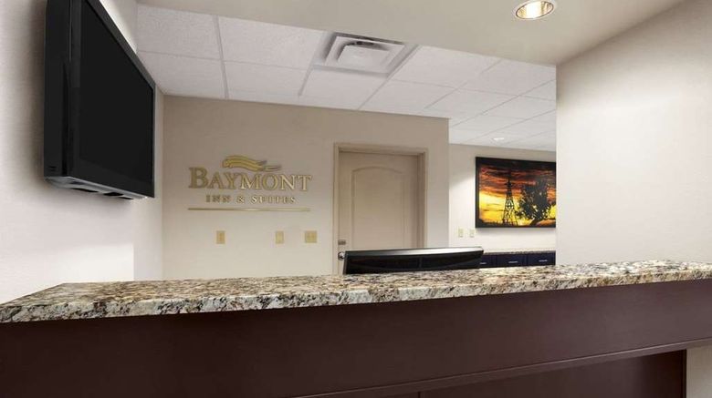 <b>Baymont Inn & Suites Hobbs Lobby</b>. Images powered by <a href="https://iceportal.shijigroup.com/" title="IcePortal" target="_blank">IcePortal</a>.