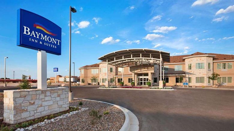<b>Baymont Inn & Suites Hobbs Exterior</b>. Images powered by <a href="https://iceportal.shijigroup.com/" title="IcePortal" target="_blank">IcePortal</a>.
