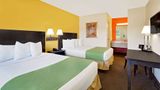 <b>Howard Johnson on East Tropicana Room</b>. Images powered by <a href="https://iceportal.shijigroup.com/" title="IcePortal" target="_blank">IcePortal</a>.