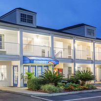 Baymont Inn & Suites Valdosta