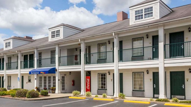 <b>Baymont Inn & Suites Waycross Exterior</b>. Images powered by <a href="https://iceportal.shijigroup.com/" title="IcePortal" target="_blank">IcePortal</a>.