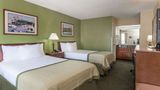 Baymont Inn & Suites Waycross Room