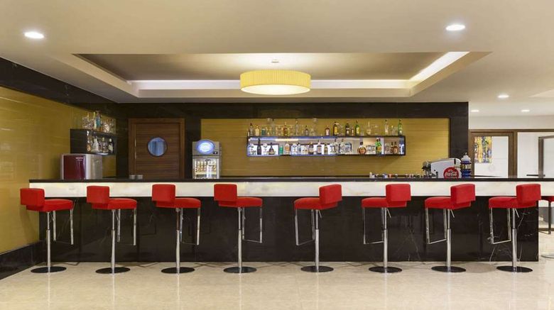 <b>Ramada Resort Akbuk Restaurant</b>. Images powered by <a href="https://iceportal.shijigroup.com/" title="IcePortal" target="_blank">IcePortal</a>.