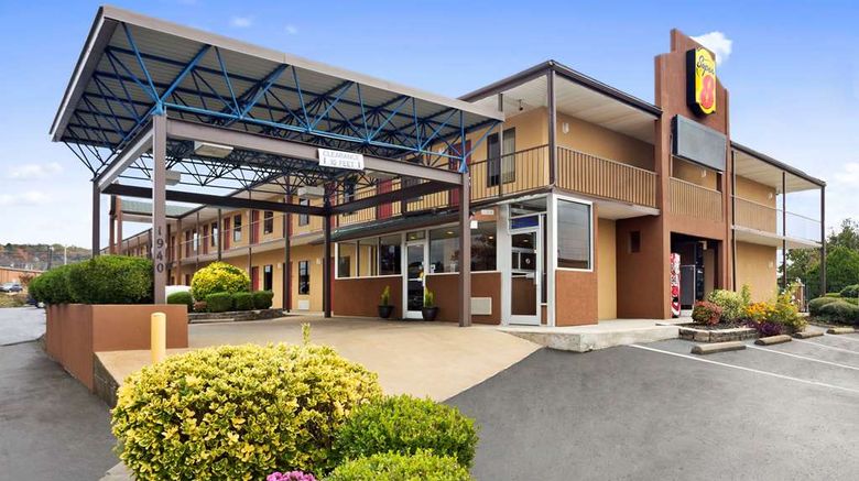 <b>Super 8 Jackson Exterior</b>. Images powered by <a href="https://iceportal.shijigroup.com/" title="IcePortal" target="_blank">IcePortal</a>.