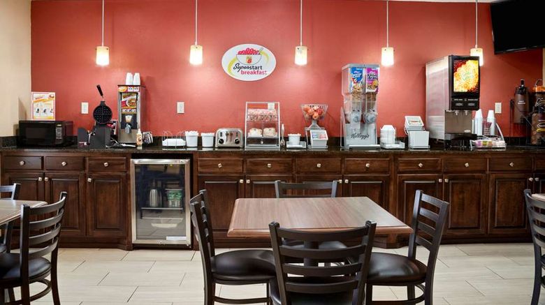 <b>Super 8 Jackson Restaurant</b>. Images powered by <a href="https://iceportal.shijigroup.com/" title="IcePortal" target="_blank">IcePortal</a>.