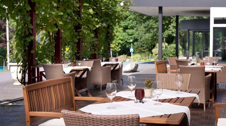 <b>Wyndham Garden Lahnstein Koblenz Restaurant</b>. Images powered by <a href="https://iceportal.shijigroup.com/" title="IcePortal" target="_blank">IcePortal</a>.