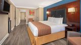 Baymont Inn & Suites Marietta/ATL North Suite