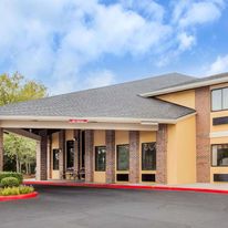 Baymont Inn & Suites Smyrna